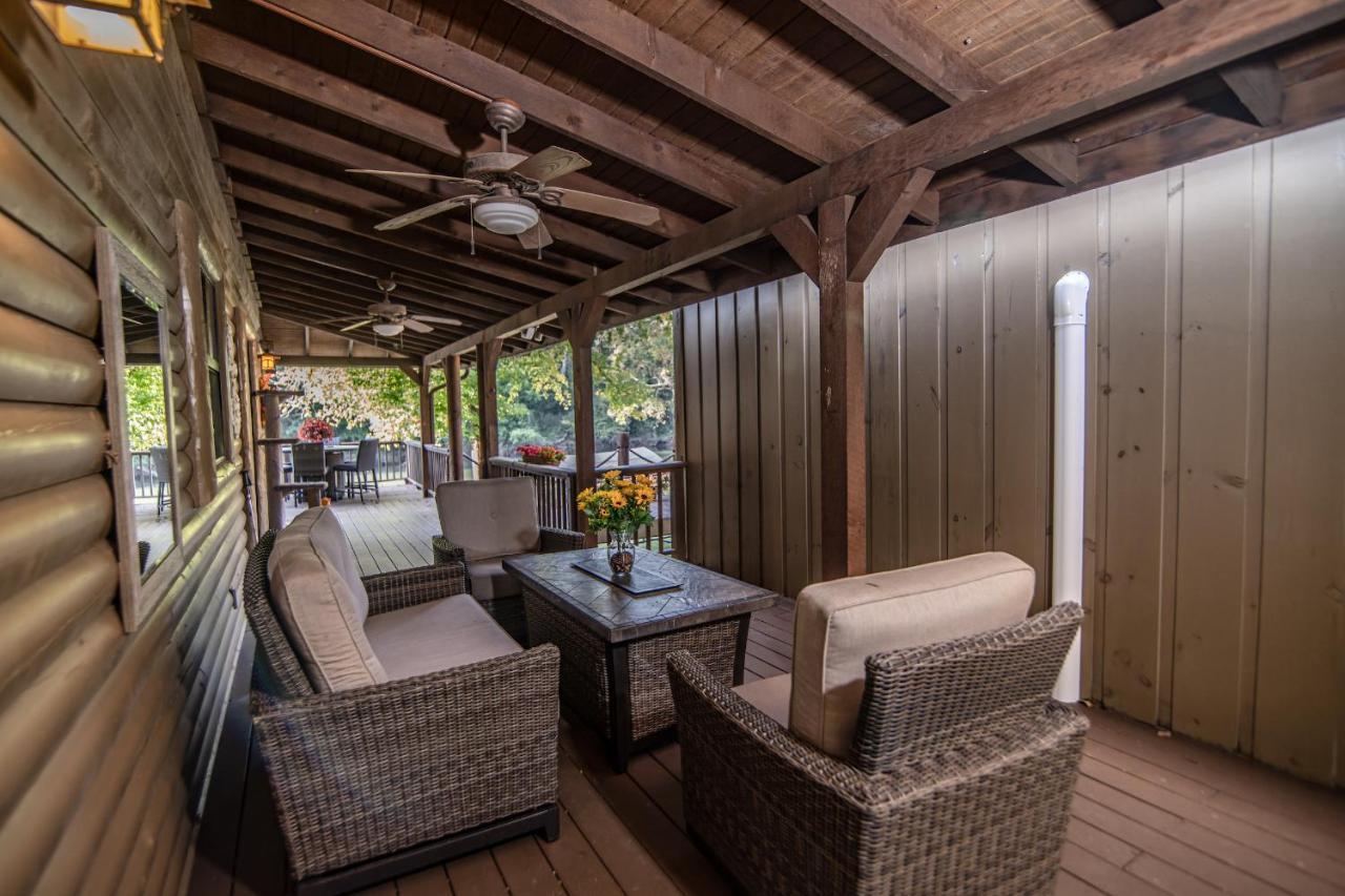 River Wellness Lodge Kingston Bagian luar foto